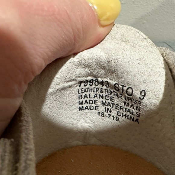 Minnetonka Desi Fringe Wedge - Picture 12 of 12